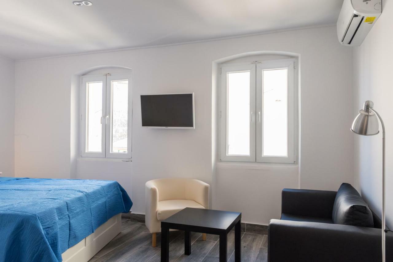 Corfu Downtown Suites 外观 照片