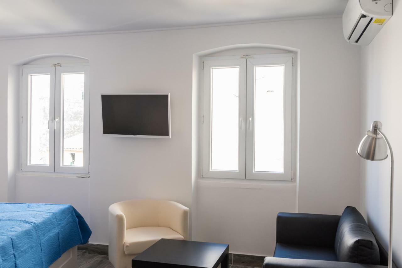 Corfu Downtown Suites 外观 照片