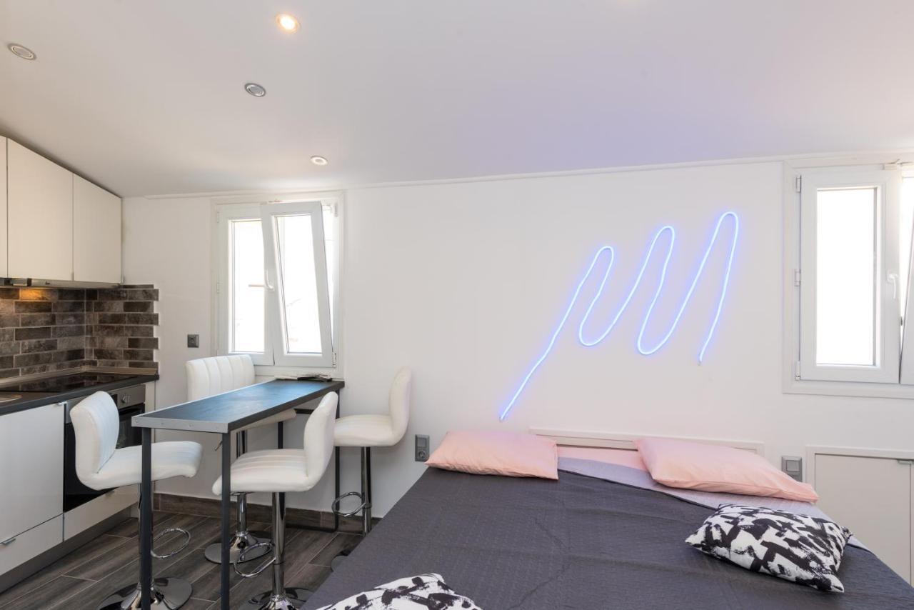 Corfu Downtown Suites 外观 照片